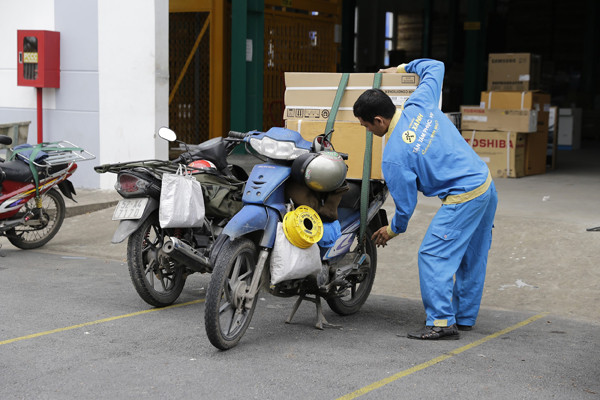 Rủng rỉnh tiền tiêu Tết nhờ việc làm thời vụ Điện máy Xanh ảnh 1