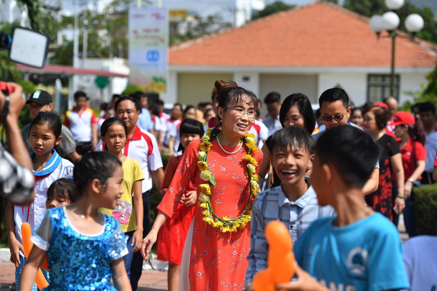 Nữ tỉ phú Nguyễn Thị Phương Thảo thường xuyên tham gia các hoạt động thiện nguyện lan tỏa lòng nhân ái đến cộng đồng. Ảnh: Nguyễn Quang
