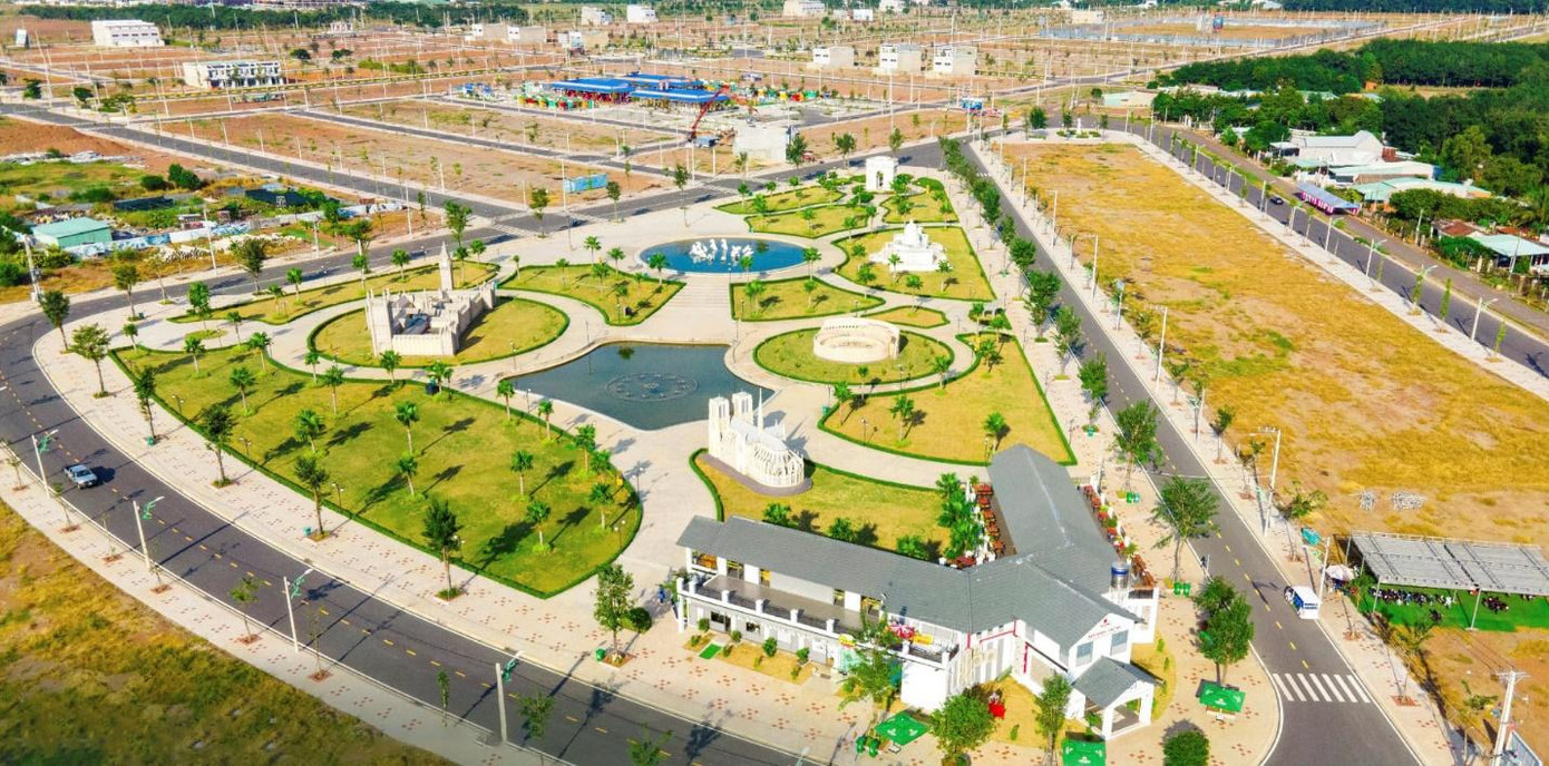 Cát Tường Phú Hưng trở thành sự lựa chọn của nhiều khách hàng bởi pháp lý và tiến độ đúng cam kết Cát Tường Phú Hưng trở thành sự lựa chọn của nhiều khách hàng bởi pháp lý và tiến độ đúng cam kết