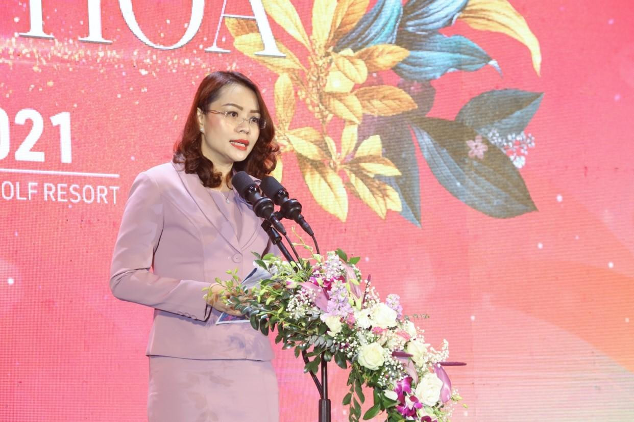 Bà Hương Trần Kiều Dung, Phó Chủ tịch thường trực Tập đoàn FLC Bà Hương Trần Kiều Dung, Phó Chủ tịch thường trực Tập đoàn FLC