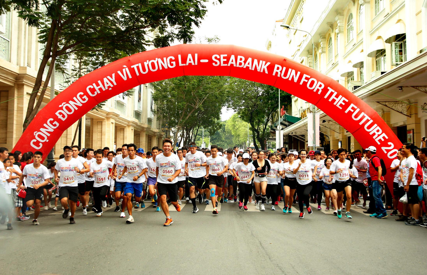 Giải chạy của SeABank nhằm gây quỹ từ thiện cho các em học sinh nghèo hiếu học