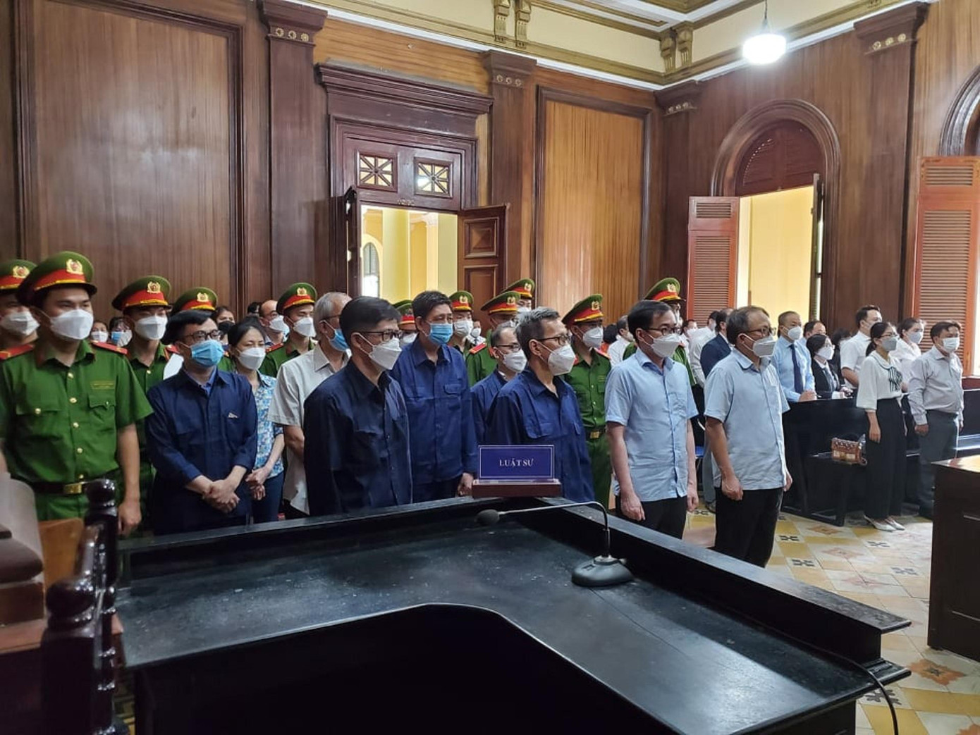 Phòng xử án chiều nay 8/1.