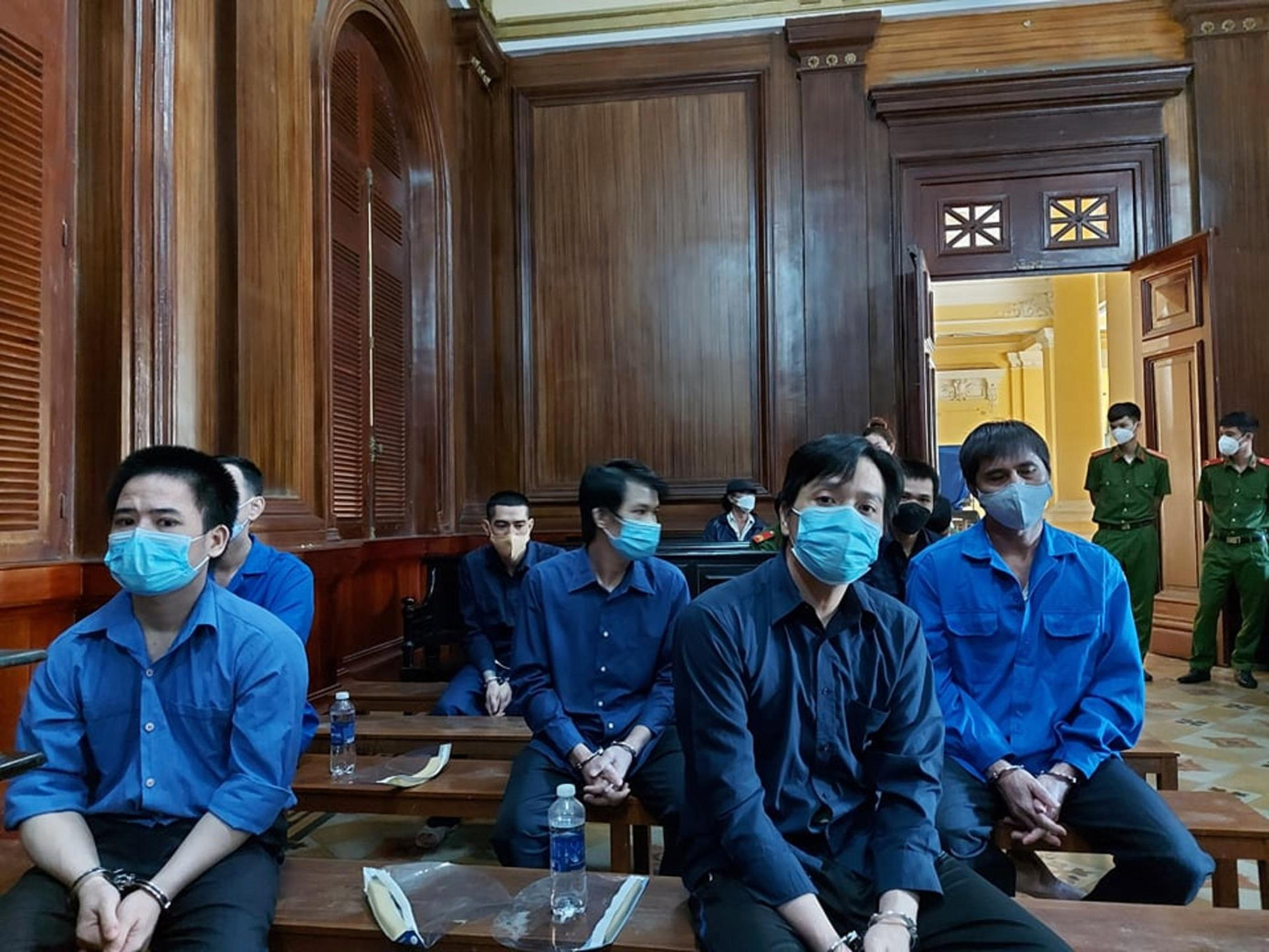 Các bị cáo tại phiên tòa Các bị cáo tại phiên tòa