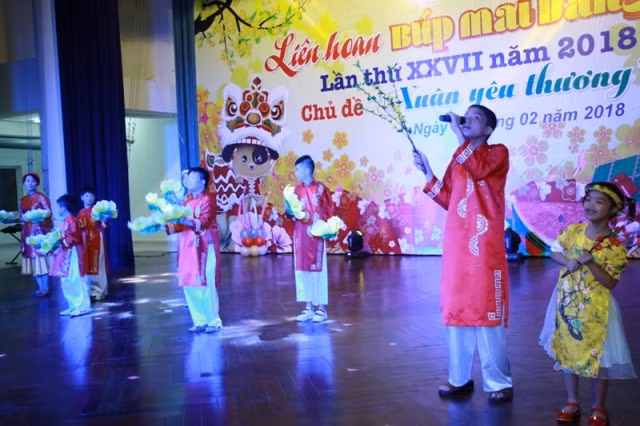 Hơn 500 em nhỏ chung vui trong Liên hoan 'Búp mai vàng' 2018 ảnh 6