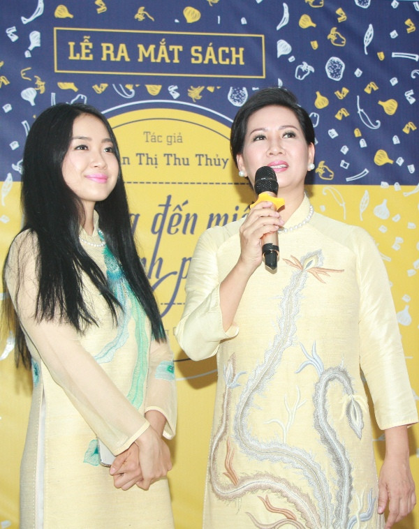 'Đường đến miền hạnh phúc' truyền cảm hứng vào bếp cho bạn trẻ ảnh 1