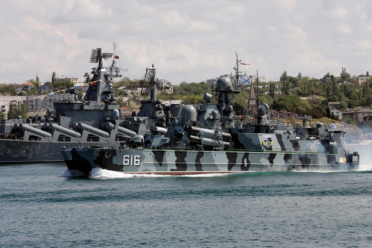 Hải quân Nga đã bắt đầu cuộc tập trận Hải quân lớn nhất trong nhiều thập kỷ. Ảnh: RIA Hải quân Nga đã bắt đầu cuộc tập trận Hải quân lớn nhất trong nhiều thập kỷ