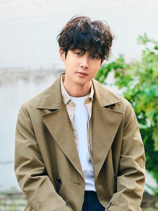 Nam diễn viên Choi Woo Sik Nam diễn viên Choi Woo Sik