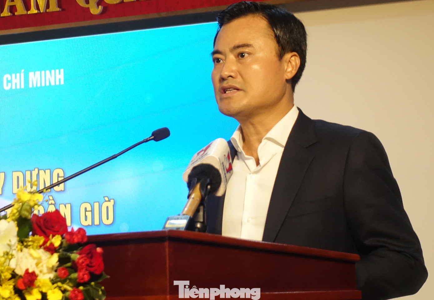 Ông Bùi Xuân Cường - Phó Chủ tịch UBND TPHCM - phát biểu tại hội thảo. Ông Bùi Xuân Cường - Phó Chủ tịch UBND TPHCM - phát biểu tại hội thảo.