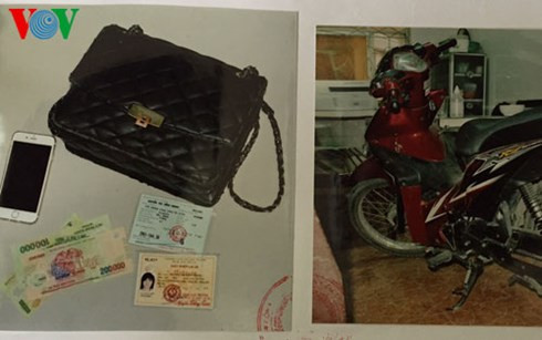 Chở con trai của người tình đi cướp giật tài sản ảnh 1