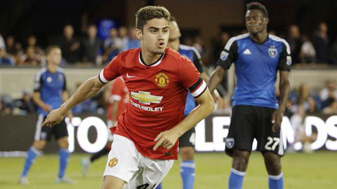 Man United săn lùng 'số 9 bí ẩn' ảnh 1