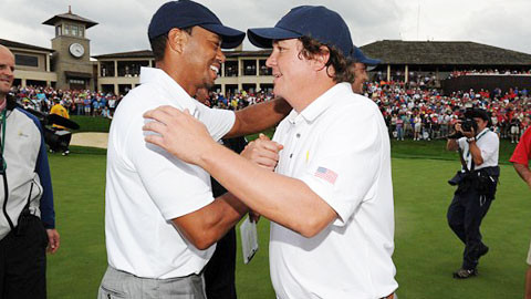 Ngôi sao Tiger Woods bị bồ đá vì 'léng phéng' với... vợ đối thủ ảnh 1