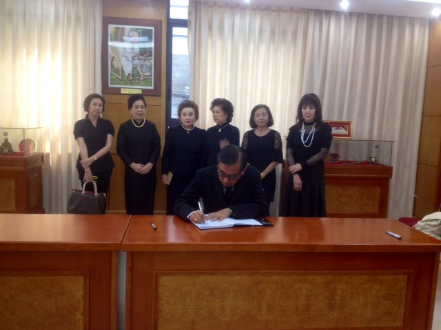 Chủ tịch nước Trần Đại Quang trở về đất mẹ ảnh 43