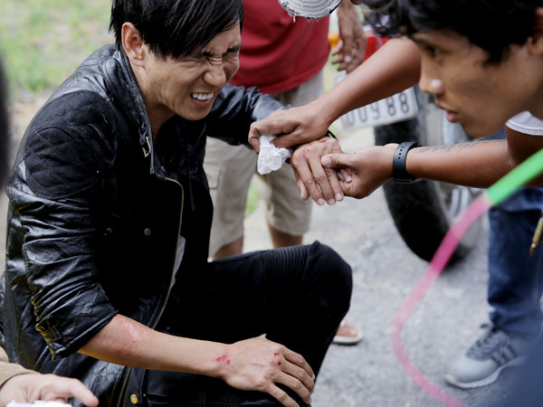 Những vụ tai nạn khiến diễn viên Việt suýt chết ảnh 5