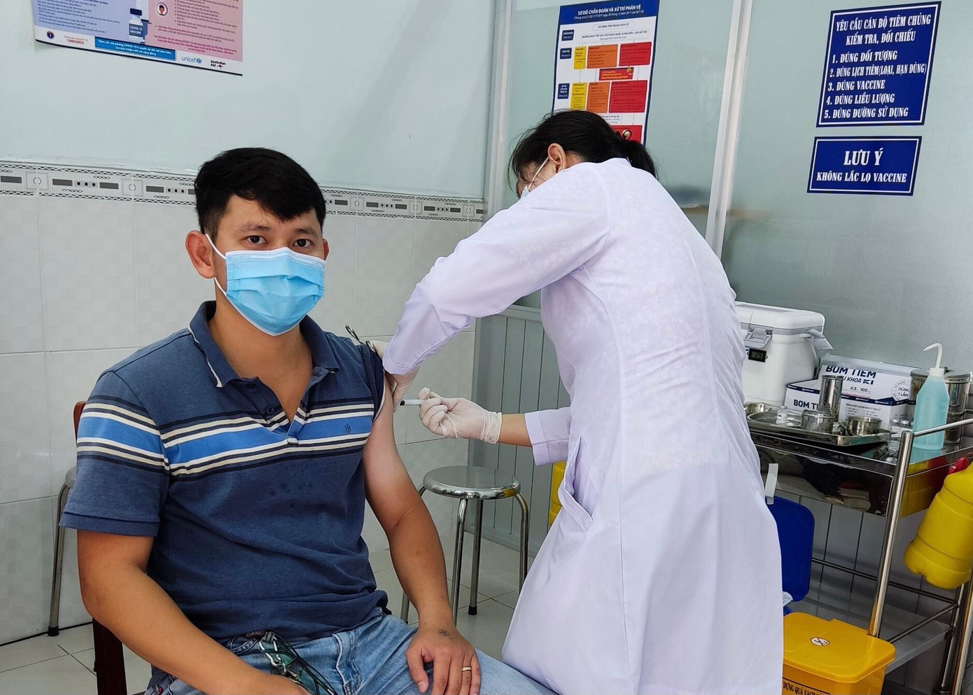 Tỉnh An Giang đạt 80% tiến độ tiêm vắc xin ngừa COVID-19.