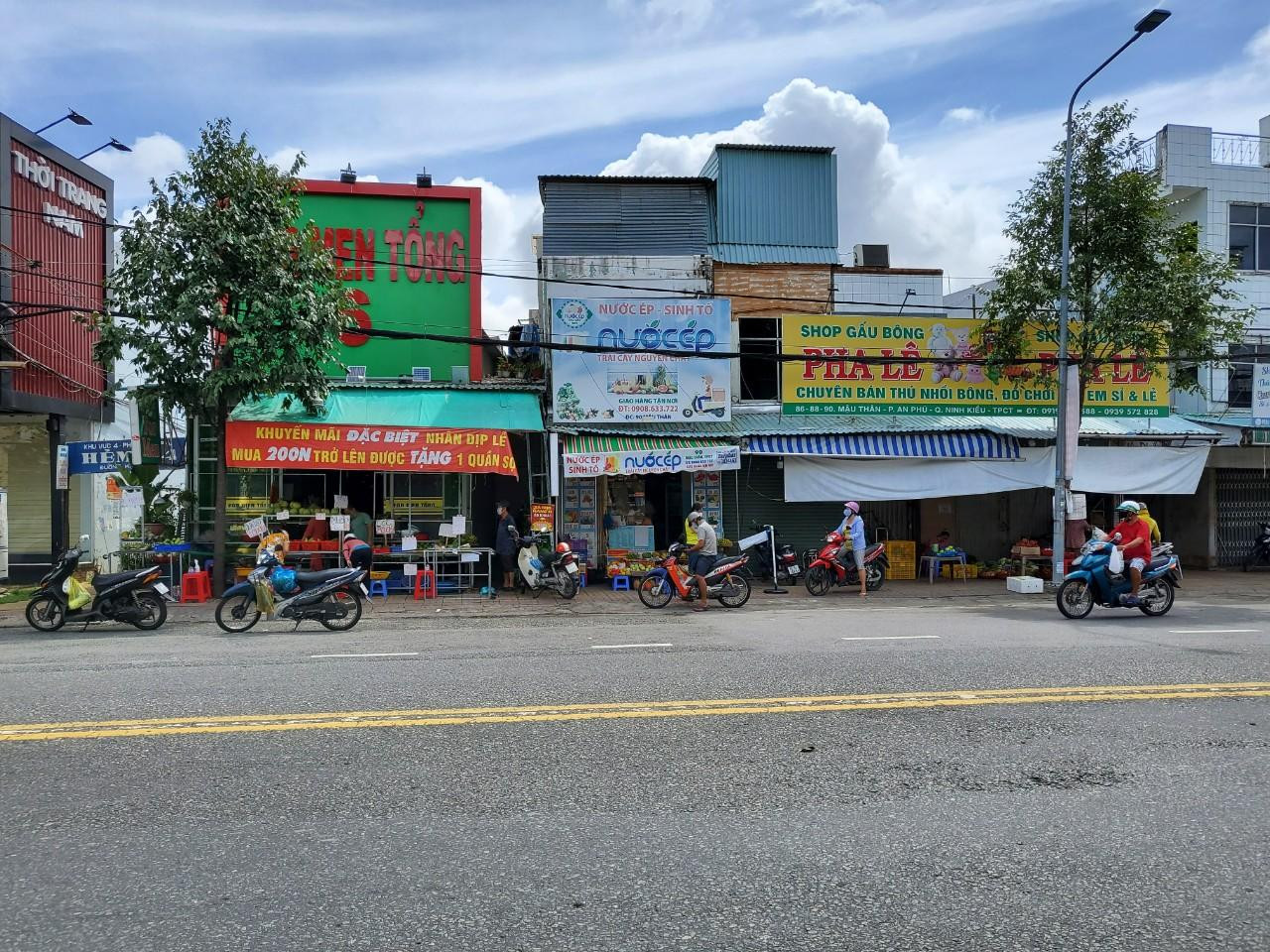 Trên đường Mậu Thân (phường An Phú, quận Ninh Kiều, TP Cần Thơ)