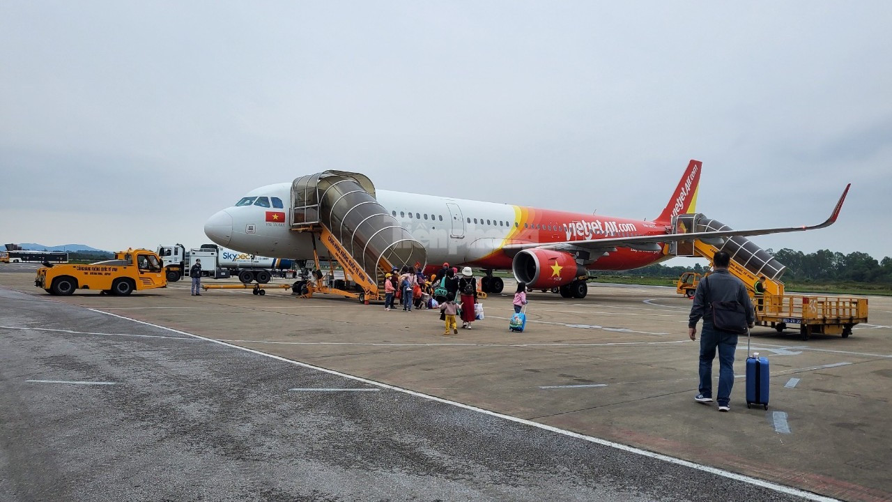 Vietjet Air sẽ là hãng hàng không đầu tiên khai thác đường bay mới Cần Thơ - Vân Đồn. Ảnh: Kim Hà. Vietjet Air sẽ là hãng hàng không đầu tiên khai thác đường bay mới Cần Thơ - Vân Đồn. Ảnh: Kim Hà.