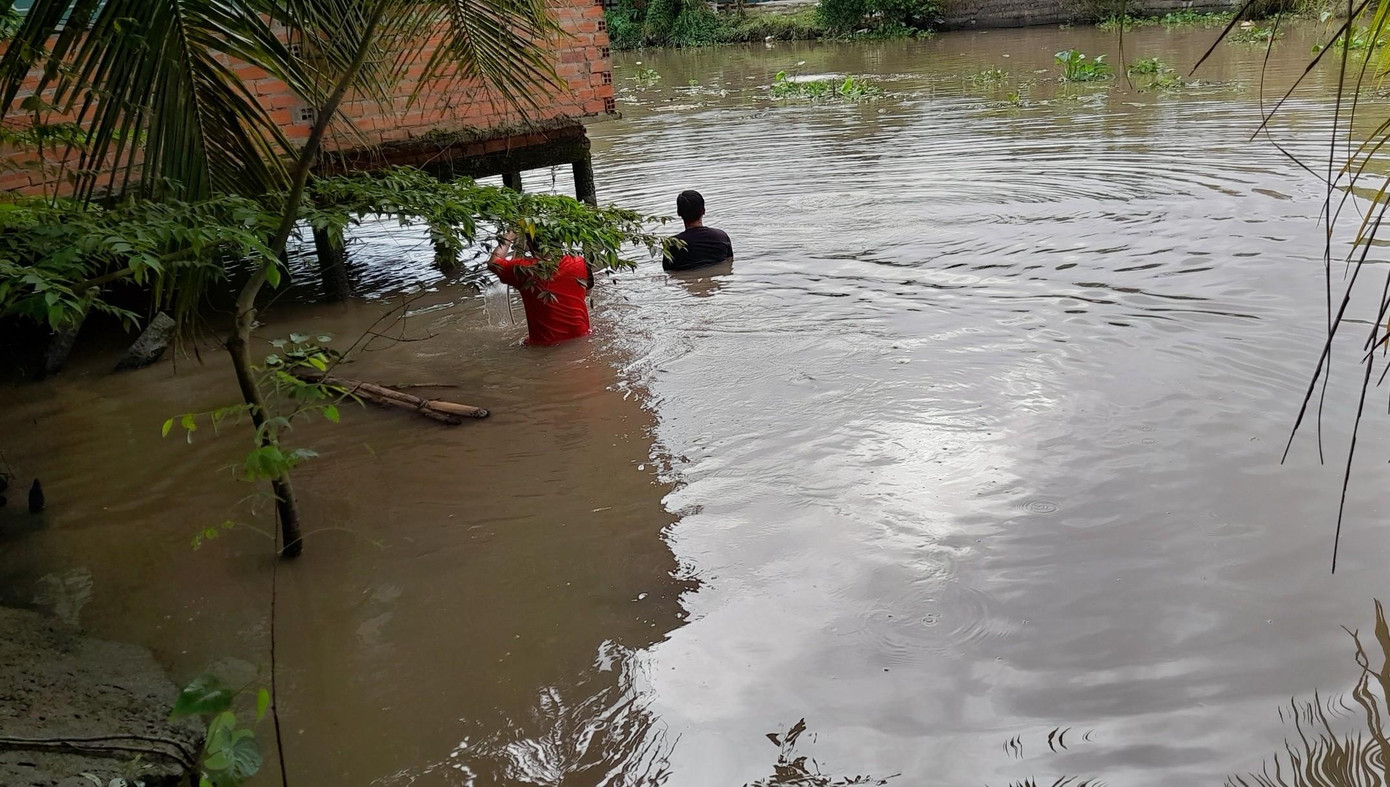 Hiện trường nơi em N. đuối nước - Ảnh: Công an tỉnh Vĩnh Long.