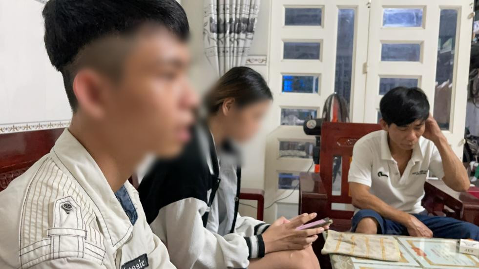 V. và M. đã trở về nhà an toàn.