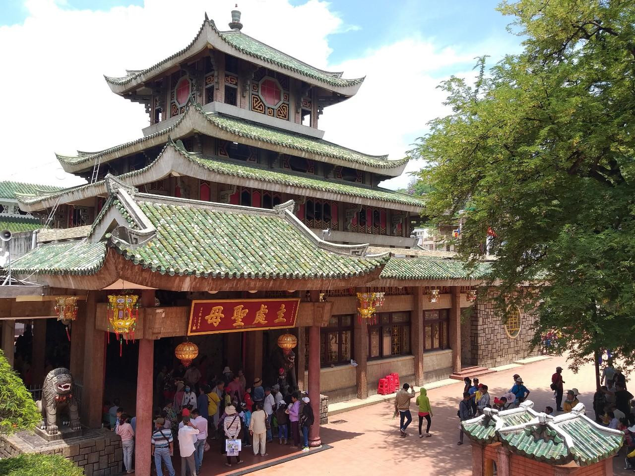 Khai thác du lịch là một lợi thế của tỉnh An Giang và các tỉnh nội địa Campuchia. Ảnh: Kim Hà. Khai thác du lịch là một lợi thế của tỉnh An Giang và các tỉnh nội địa Campuchia. Ảnh: Kim Hà.