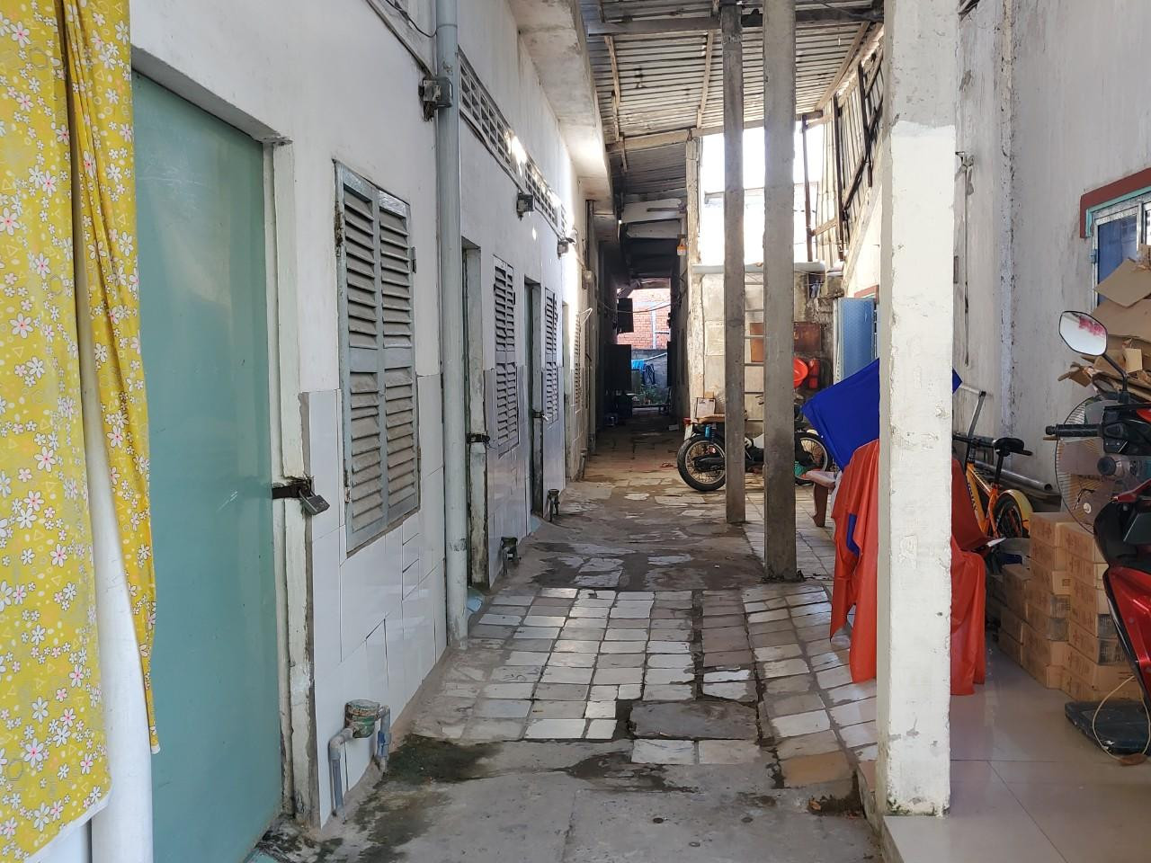 Ghi nhận tại nhà trọ 171A/6, khu vực 4, phường Trà Nóc, quận Bình Thuỷ, TP Cần Thơ chiều 17/8 - Ảnh: Kim Hà.