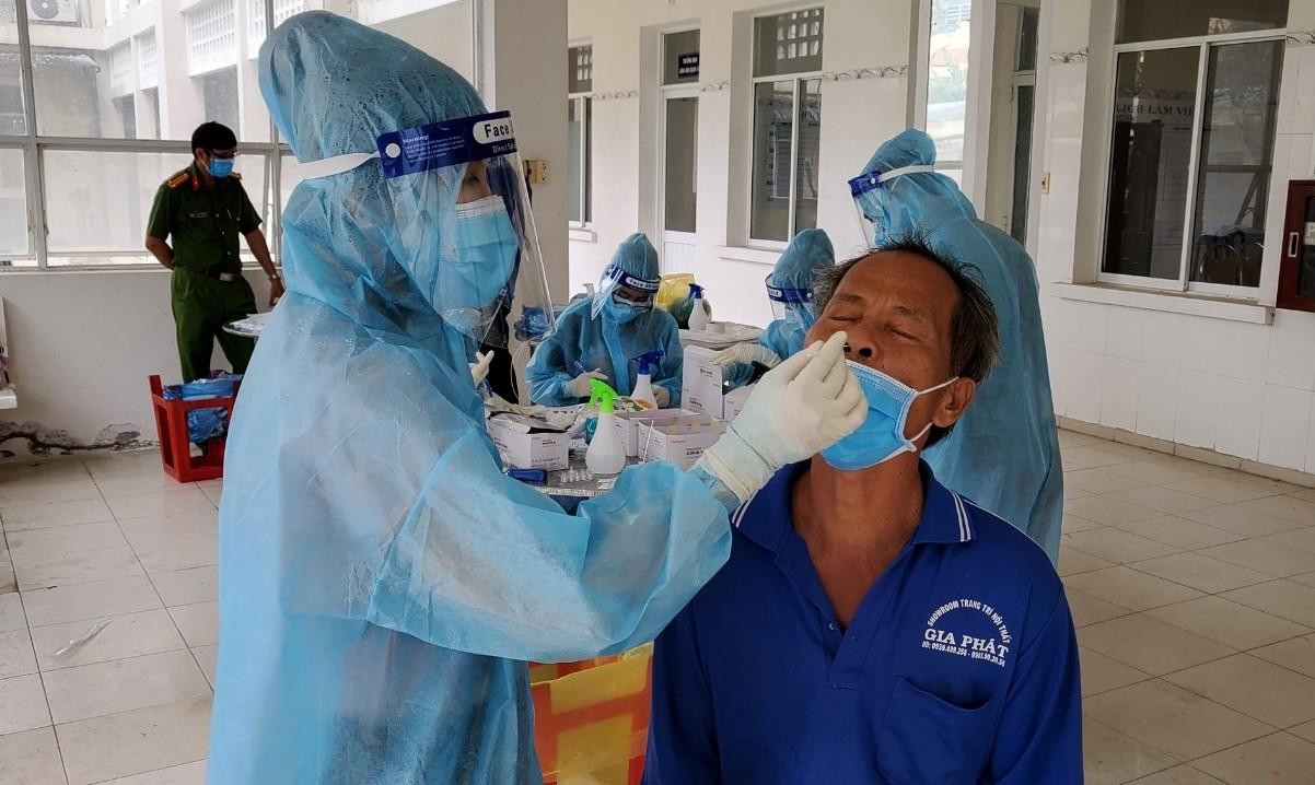 Số F0 tại Cần Thơ tăng sau nhiều ngày giảm sâu - Ảnh: Kim Hà. Số F0 tại Cần Thơ tăng sau nhiều ngày giảm sâu - Ảnh: Kim Hà.