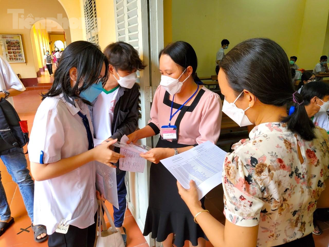 Năm nay, TP Cần Thơ tổ chức 25 điểm thi; trong đó, có 529 phòng thi và các phòng chờ - Ảnh: Kim Hà. Năm nay, TP Cần Thơ tổ chức 25 điểm thi; trong đó, có 529 phòng thi và các phòng chờ - Ảnh: Kim Hà.