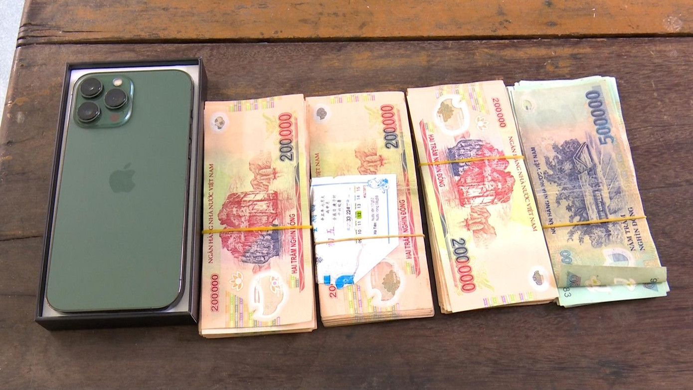 Tang vật liên quan vụ việc.