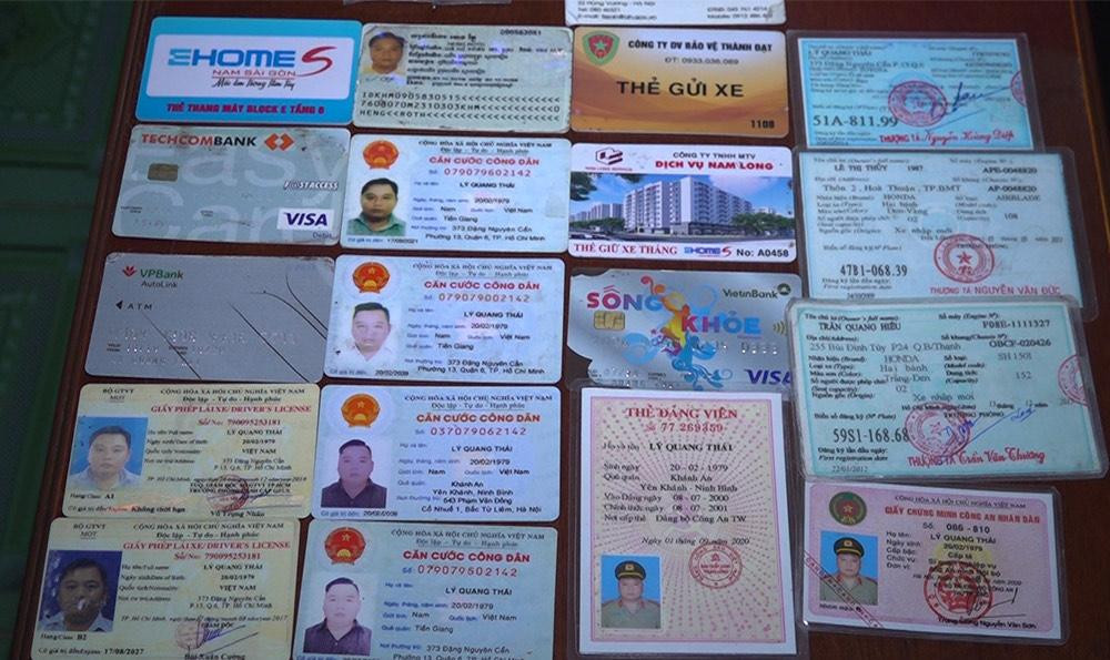 Nhiều giấy tờ Thái khai đặt làm giả trên mạng.