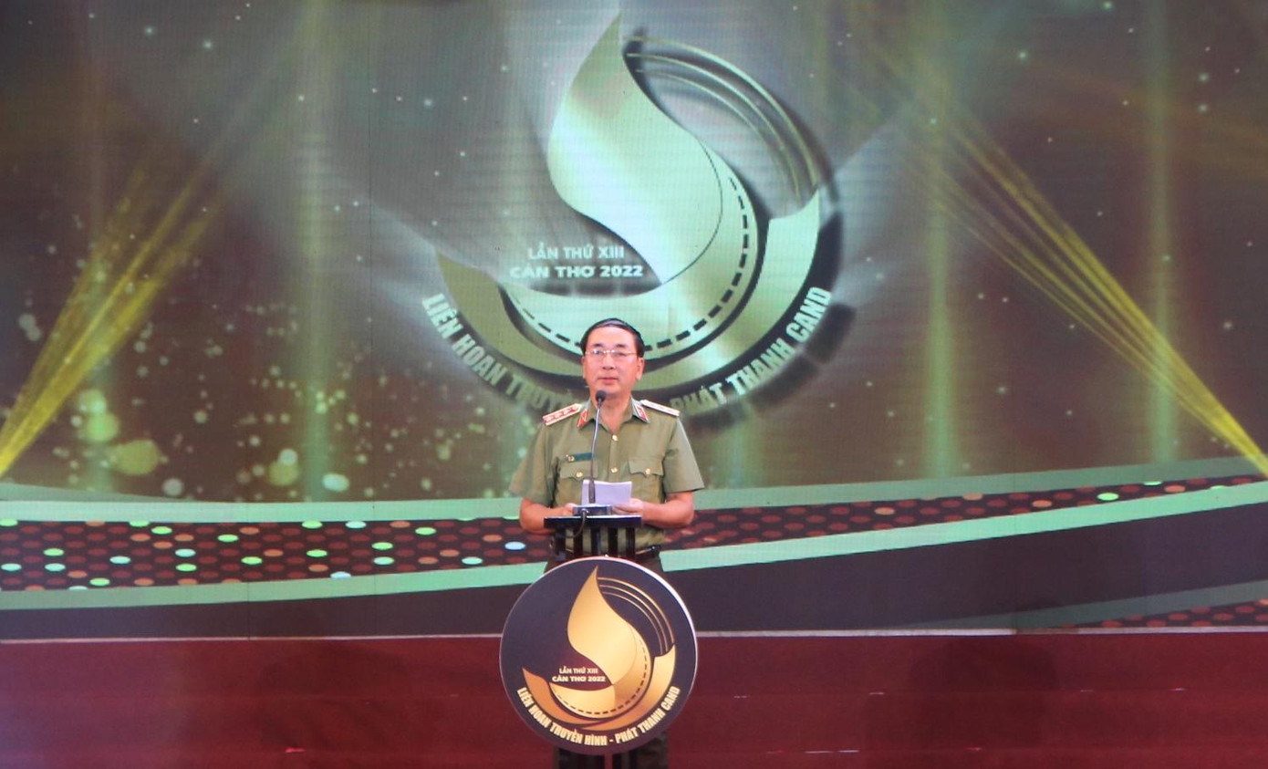 Thượng tướng Trần Quốc Tỏ - Thứ trưởng Bộ Công an phát biểu tại buổi lễ khai mạc - Ảnh: Kim Hà.