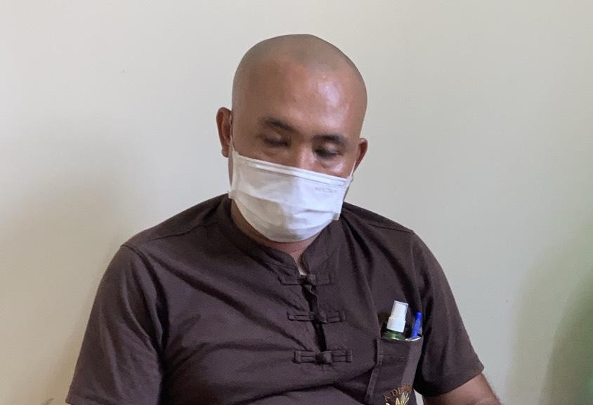 Tài xế Đạt thừa nhận đã chở thuê 2 người từ vùng dịch về với giá 3,5 triệu đồng. Tài xế Đạt thừa nhận đã chở thuê 2 người từ vùng dịch về với giá 3,5 triệu đồng.