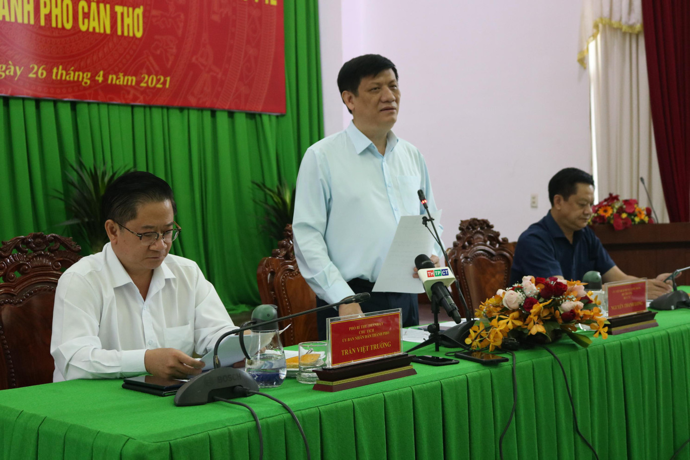 Bộ trưởng Nguyễn Thanh Long yêu cầu phải chuẩn bị kịch bản ứng phó trong tình huống dịch xảy ra ở cộng đồng - Ảnh: Kim Hà.