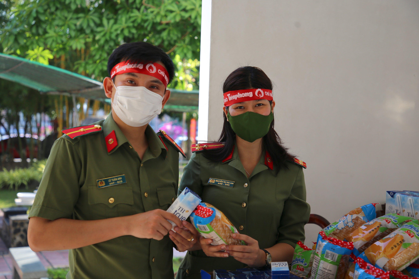 Đoàn viên thanh niên Công an TP Cần Thơ luôn hăng hái trong phong trào hiến máu cứu người - Ảnh: Nhật Huy. Đoàn viên thanh niên Công an TP Cần Thơ luôn hăng hái trong phong trào hiến máu cứu người - Ảnh: Nhật Huy.