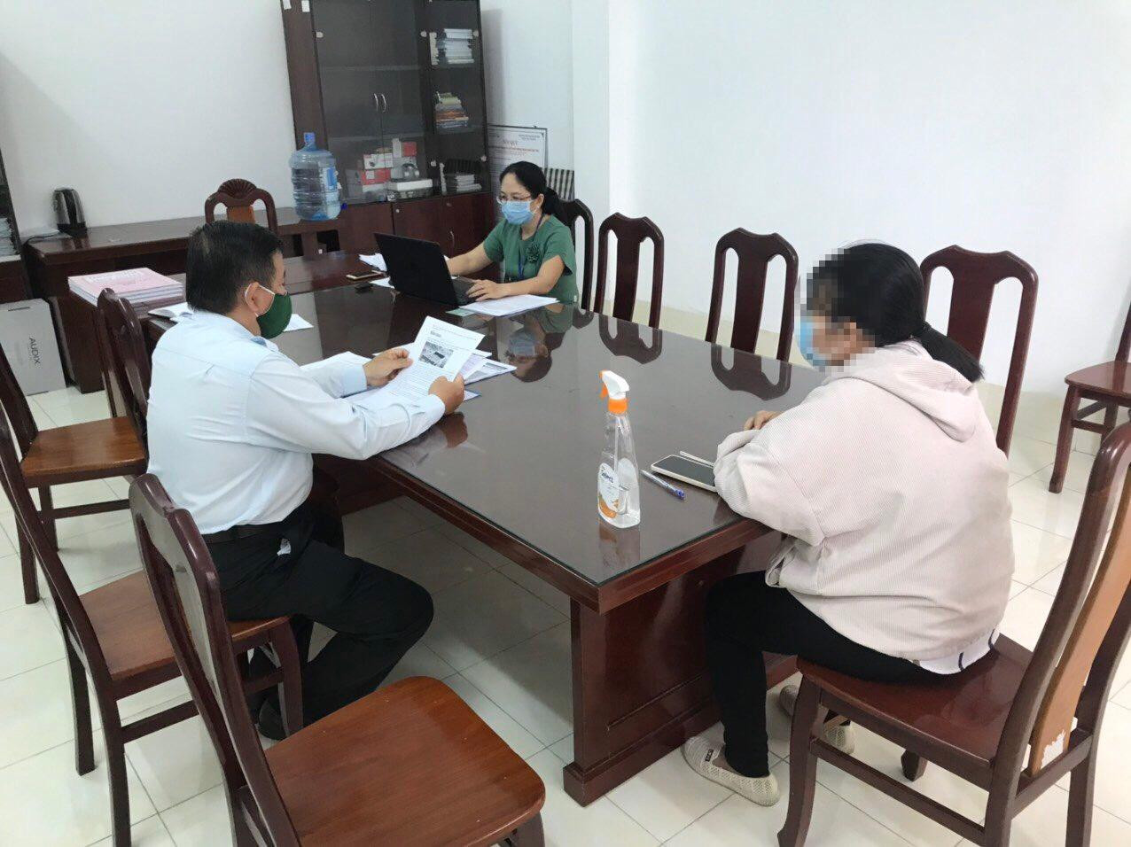 N. tại cơ quan công an. N. tại cơ quan công an.