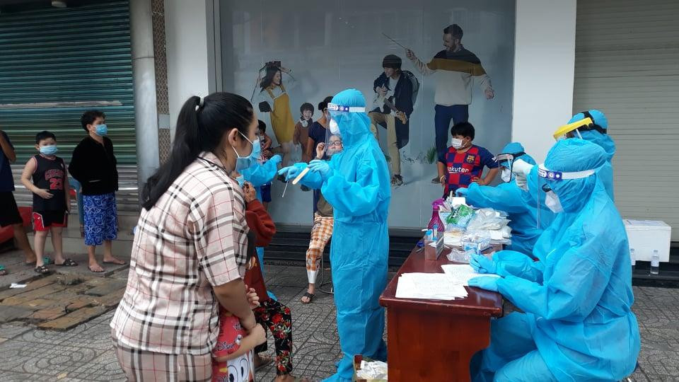 Ngày 17/7, Cần Thơ ghi nhận 25 ca nhiễm mới. Ngày 17/7, Cần Thơ ghi nhận 25 ca nhiễm mới.