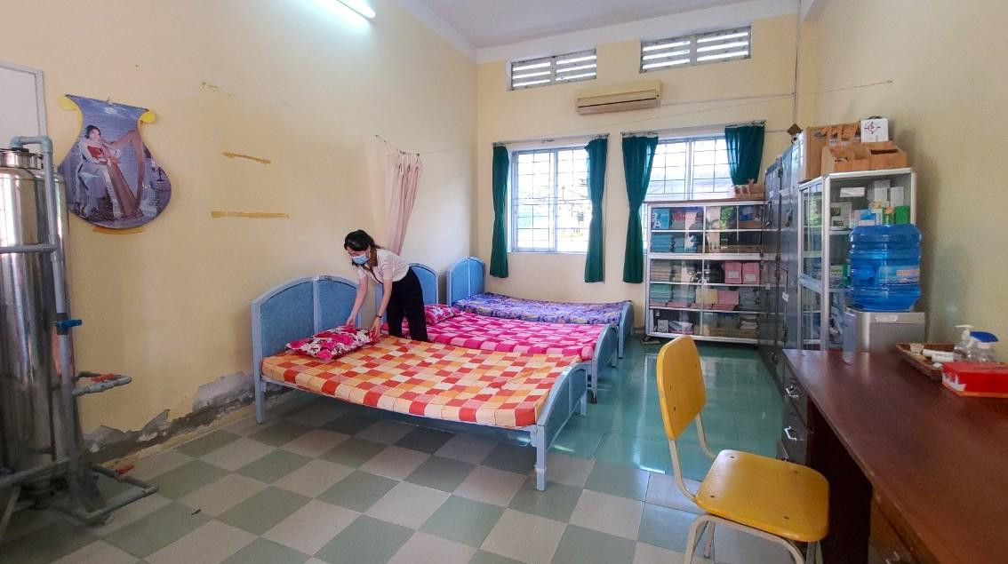 Phòng y tế được bố trí sẵn sàng xử lí tình huống sức khoẻ của thí sinh - Ảnh: Kim Hà. Phòng y tế được bố trí sẵn sàng xử lí tình huống sức khoẻ của thí sinh - Ảnh: Kim Hà.