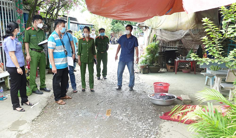 Hiện trường nơi chị Sang bị sát hại. Hiện trường nơi chị Sang bị sát hại.