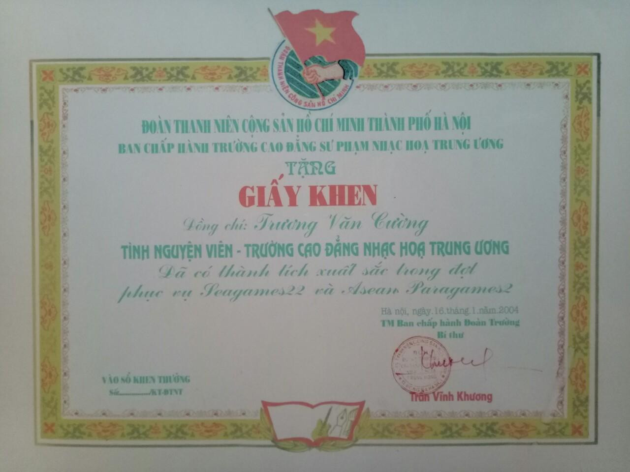 Tấm giấy khen vẫn được các tình nguyện viên SEA Games 22 năm 2003 trân trọng gìn giữ 19 năm qua Tấm giấy khen vẫn được các tình nguyện viên SEA Games 22 năm 2003 trân trọng gìn giữ 19 năm qua