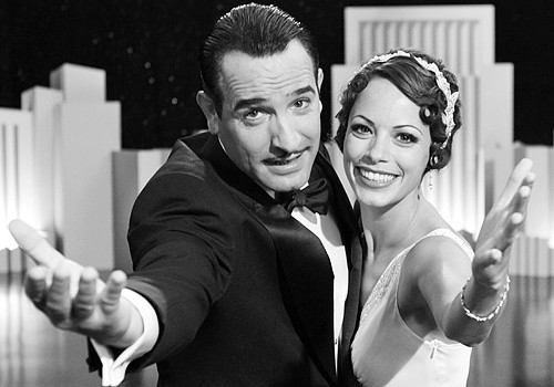 Bộ phim đen trắng "The Artist" nhận được 6 đề cử. Bộ phim đen trắng