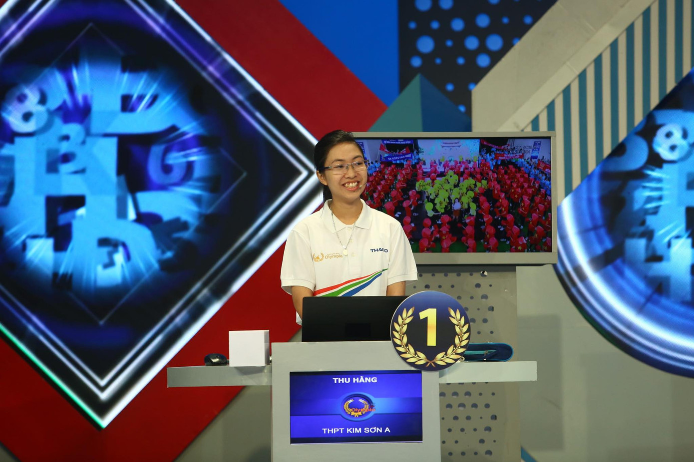 Nữ sinh Ninh Bình vô địch Đường lên đỉnh Olympia năm thứ 20 ảnh 7