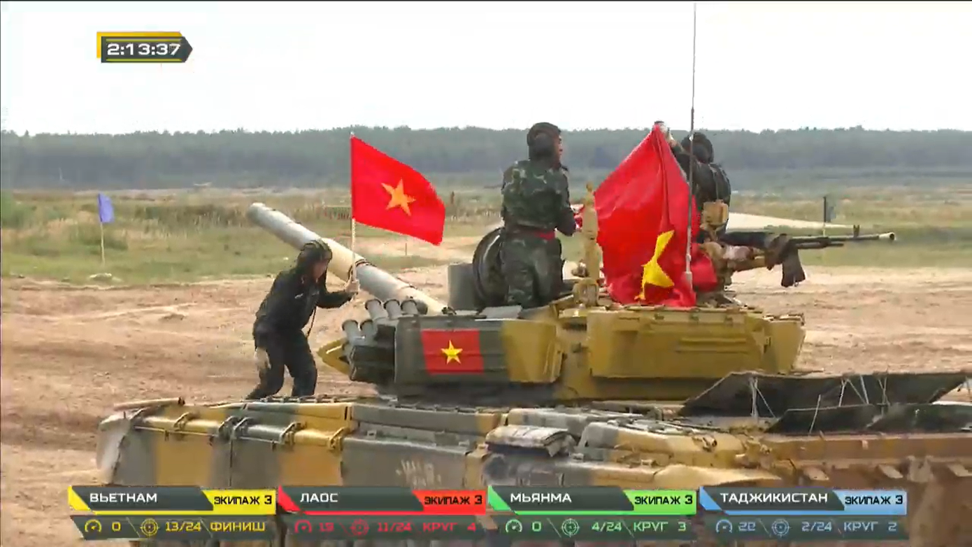 Tuyển tăng Việt Nam về đích đầu tiên, bắn trúng 13/24 mục tiêu ở chung kết Tank Biathlon ảnh 3