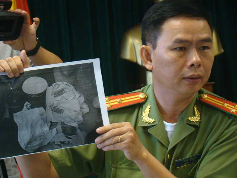 Công an Đồng Nai họp báo về vụ tiêu diệt Võ Hoàng Điệp. Công an Đồng Nai họp báp về vụ tiêu diệt Võ Hoàng Điệp