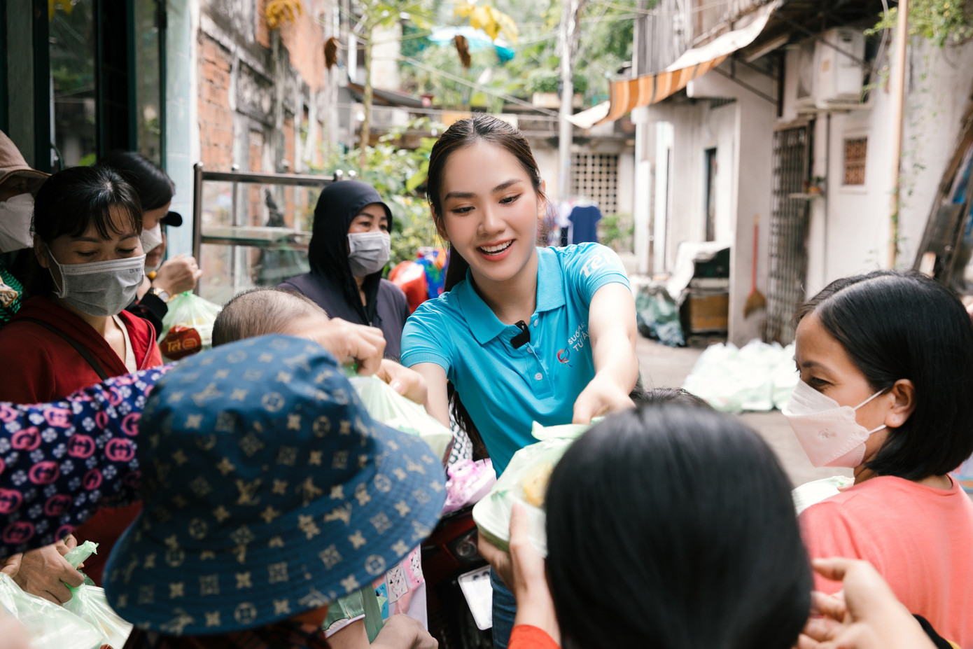 Mai Phương thực hiện nhiều dự án thiện nguyện trước thềm năm mới.