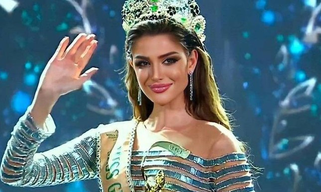 Hoa hậu Hòa bình Quốc tế 2021 Isabella Menin. Hoa hậu Hòa bình Quốc tế 2021 Isabella Menin.