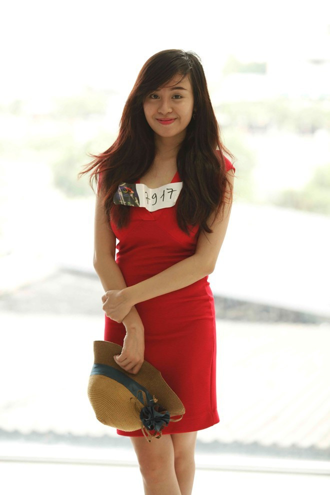 Bà Tưng tại buổi tuyển chọn người chơi của Người giấu mặt