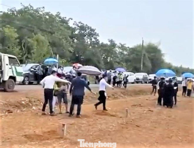 Ngành chức năng cho hay, mặc dù tổ chức tụ tập đông người nhưng địa phương không được doanh nghiệp báo cáo Ngành chức năng cho hay, mặc dù tổ chức tụ tập đông người nhưng địa phương không được doanh nghiệp báo cáo