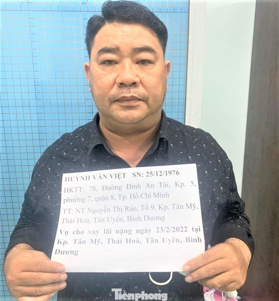 Đối tượng tại cơ quan công an