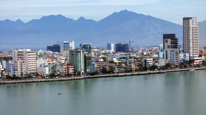 TP Đà Nẵng, một trung tâm phát triển năng động ở miền Trung từng đề xuất người dân trực tiếp bầu chủ tịch thành phố. Ảnh: Phạm Hoàng Hải