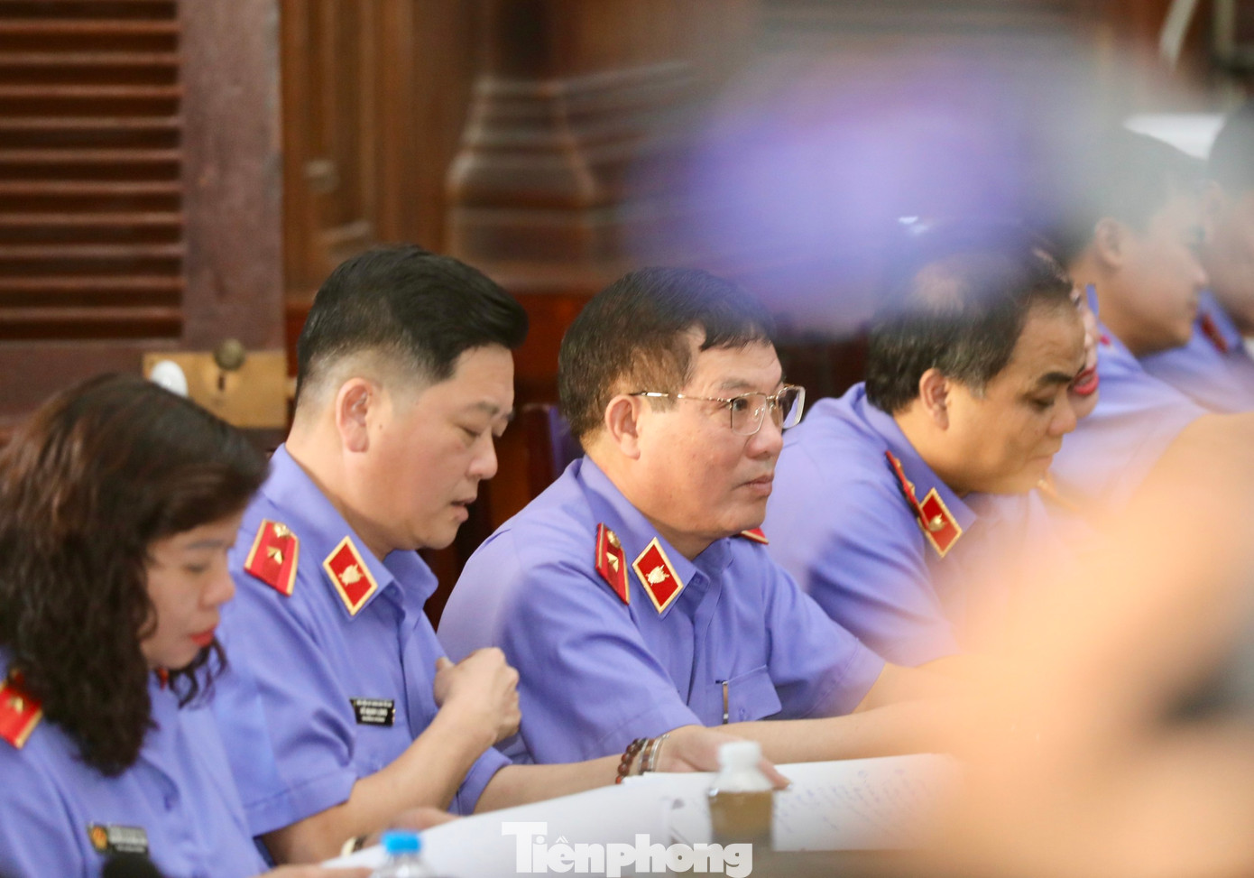 Đại diện Viện kiểm sát giữ quyền công tố tại phiên tòa. Ảnh: Duy Anh Đại diện Viện kiểm sát giữ quyền công tố tại phiên tòa. Ảnh: Duy Anh