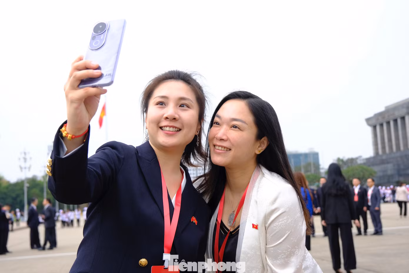 Chương trình Gặp gỡ hữu nghị thanh niên Việt Nam - Trung Quốc lần thứ 24 năm 2025 góp phần tuyên truyền cho thế hệ trẻ hai nước về những bước phát triển mới trong quan hệ Việt - Trung. Đồng thời, hoạt động nhằm tăng cường sự hiểu biết, giao lưu, trao đổi kinh nghiệm công tác Đoàn và phong trào thanh thiếu nhi giữa tổ chức Đoàn Thanh niên hai nước; đẩy mạnh quảng bá, giới thiệu về đất nước, con người và thành tựu phát triển sau gần 40 năm đổi mới của Việt Nam. Ảnh: Châu Linh