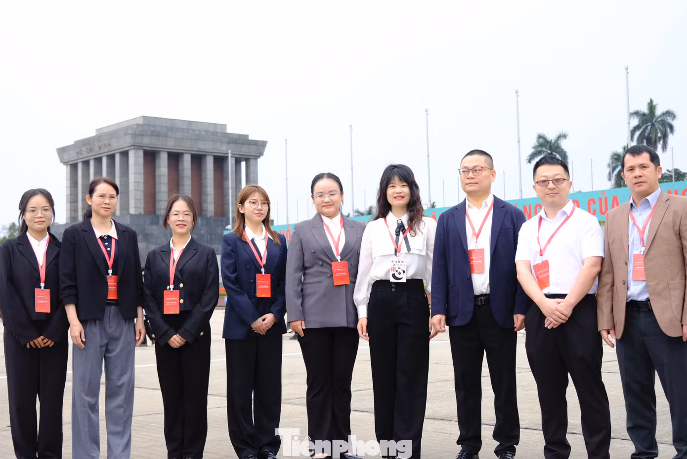 Gặp gỡ hữu nghị Thanh niên Việt Nam – Trung Quốc là hoạt động được tổ chức luân phiên, thường niên giữa Trung ương Đoàn TNCS Hồ Chí Minh và Trung ương Đoàn TNCS Trung Quốc, với quy mô mỗi nước đón khoảng 100 thanh niên trong một kỳ Gặp gỡ. Ảnh: Châu Linh